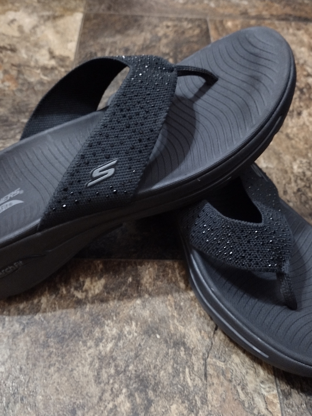 Skechers Women's Black Sparkle Thong Sandals